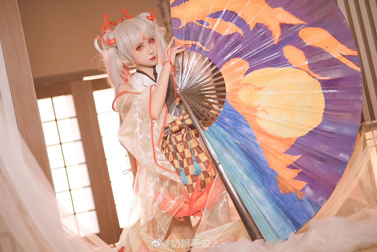 奶狮不咬人写真图片 性感美少女 网红模特