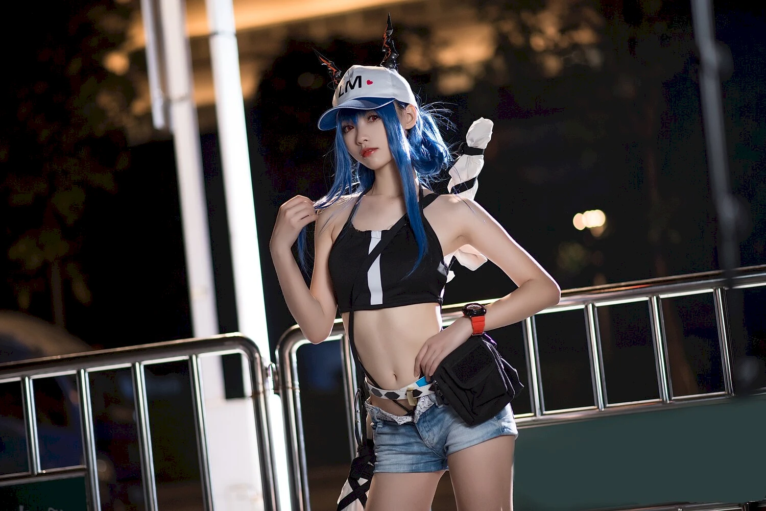大大卷卷小卷写真图片 性感美少女 网红模特
