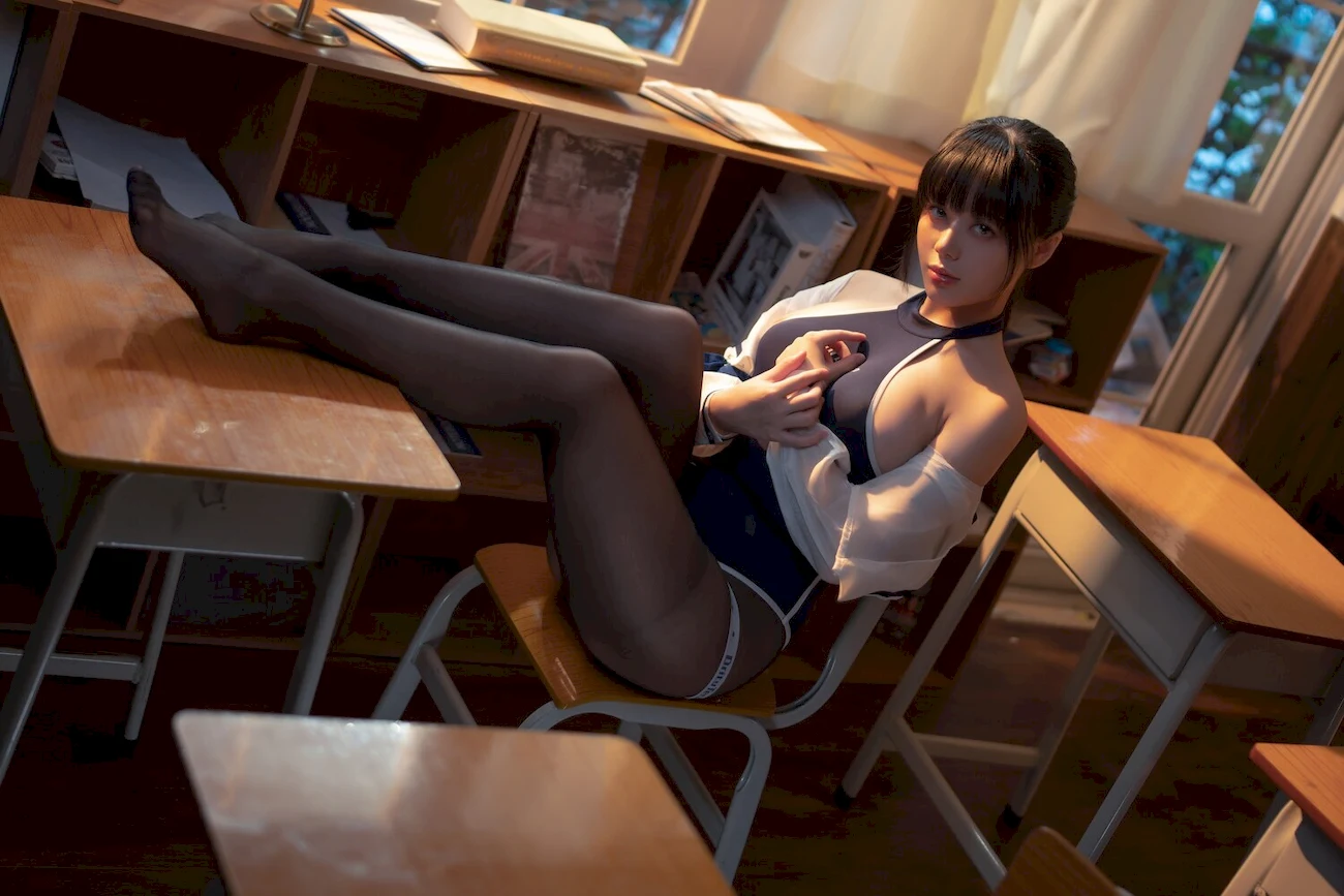九言写真图片 性感美少女 网红模特